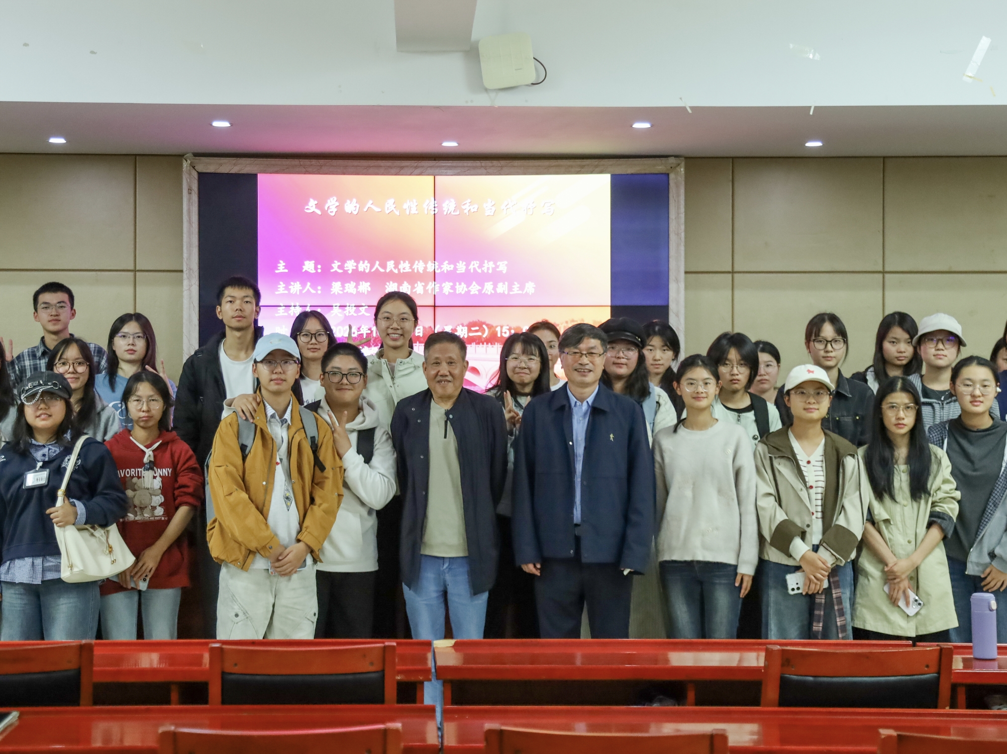 cbcc414bff2c4ec48d1409acc1bcdb48.jpg